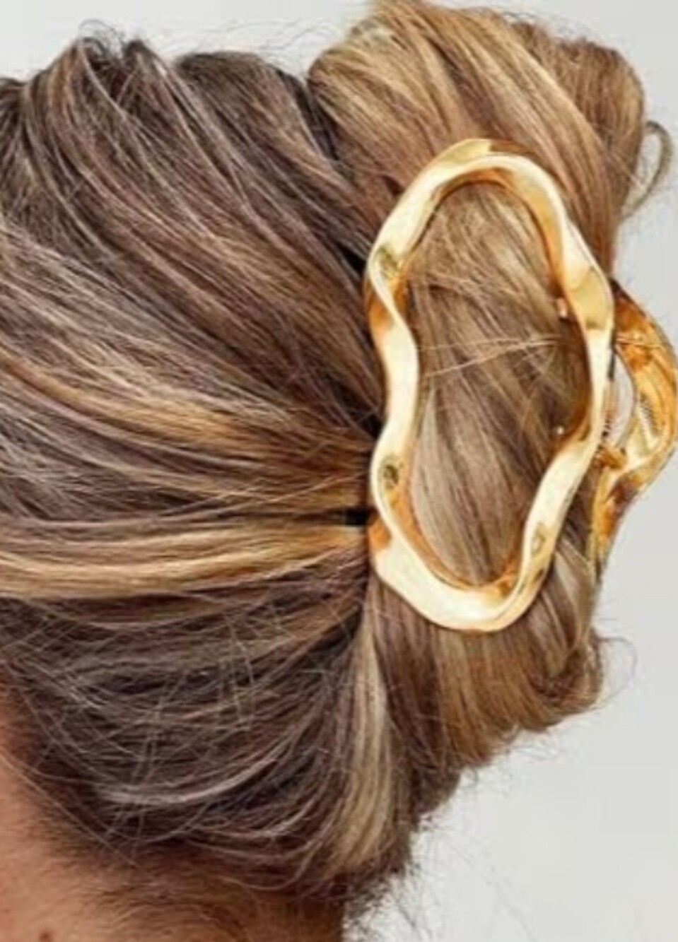 HAIR ESSENTIALS Claw Clips Gold Set of 2